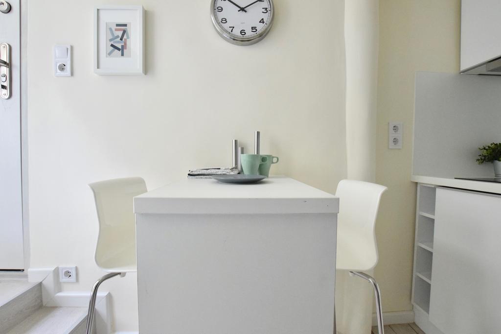 Budget Apartment By Hi5 - Krudy Street Budapest Room photo